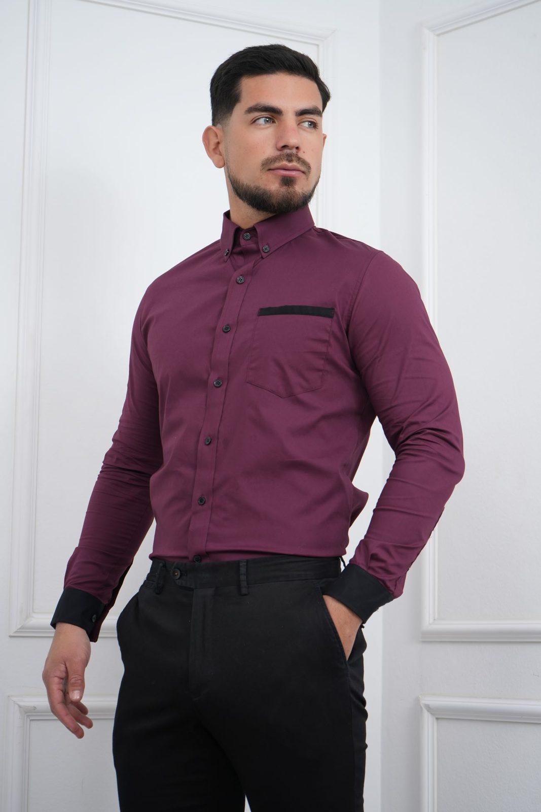 Camisa Doble Estilo vino puesta