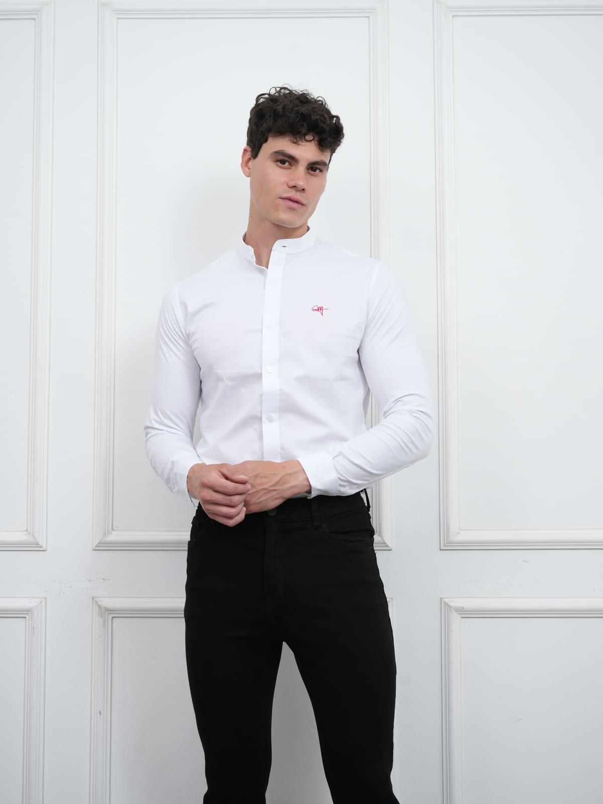 Cuello Nerú · manga larga · Blanco