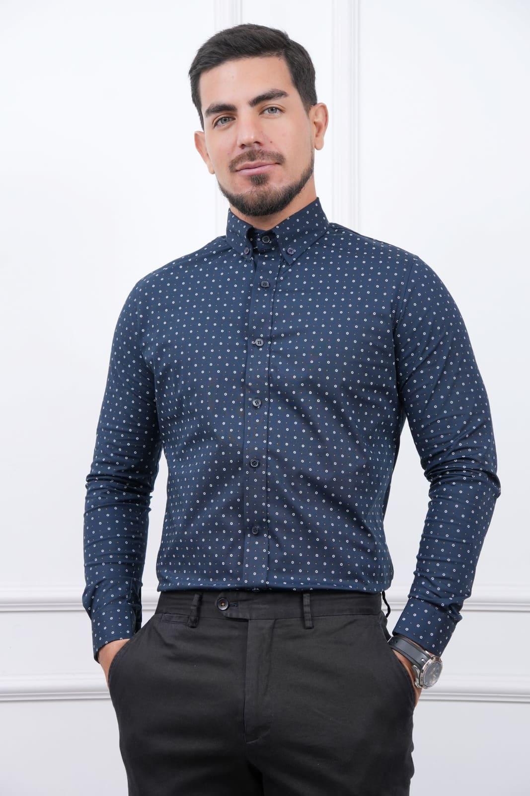 Camisa micropuntos color Azul marino · foto 3